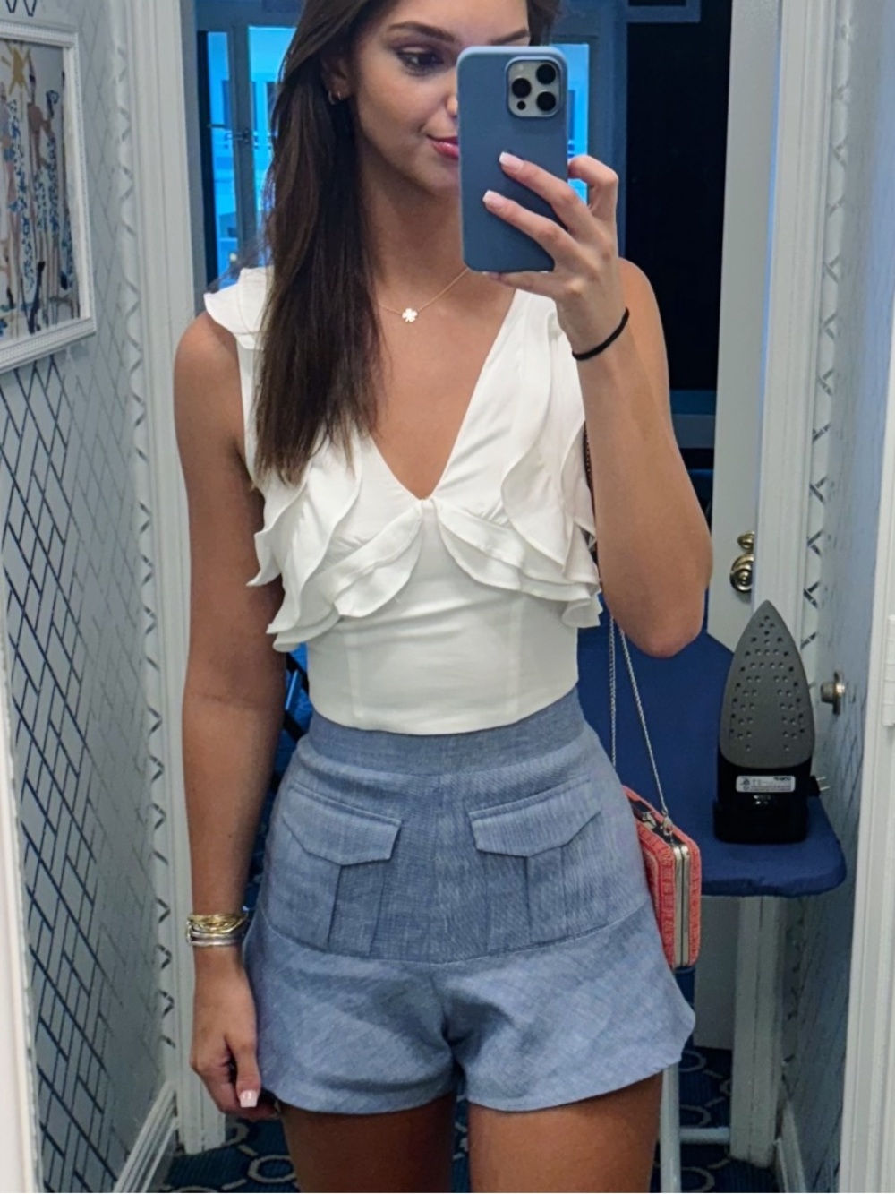 DO+BE White Ruffled V-Neck Crop Camisole